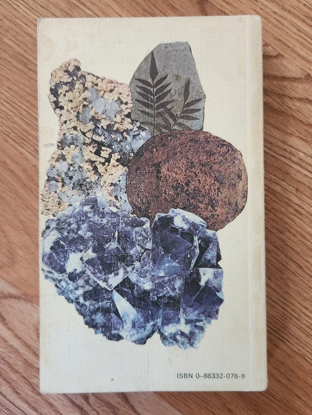 Vintage The Larousse Guide to Minerals, Rocks and Fossils